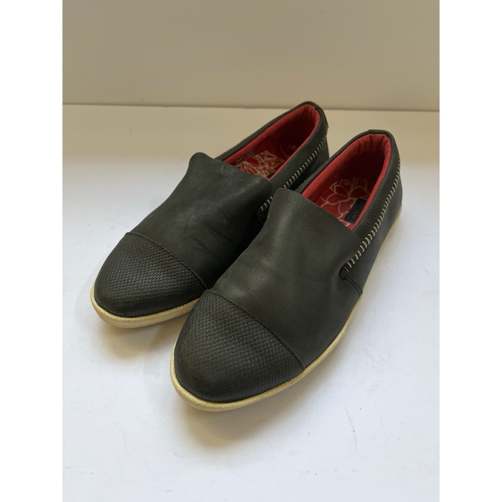 Olukai Black Alohi Slip Ons Women’s Size 7